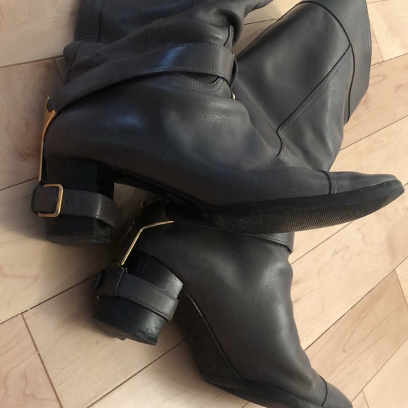 YSL Yves Saint Laurent Grey LEATHER BOOTS with Gold Hardware on the heel - Picture 11 of 14